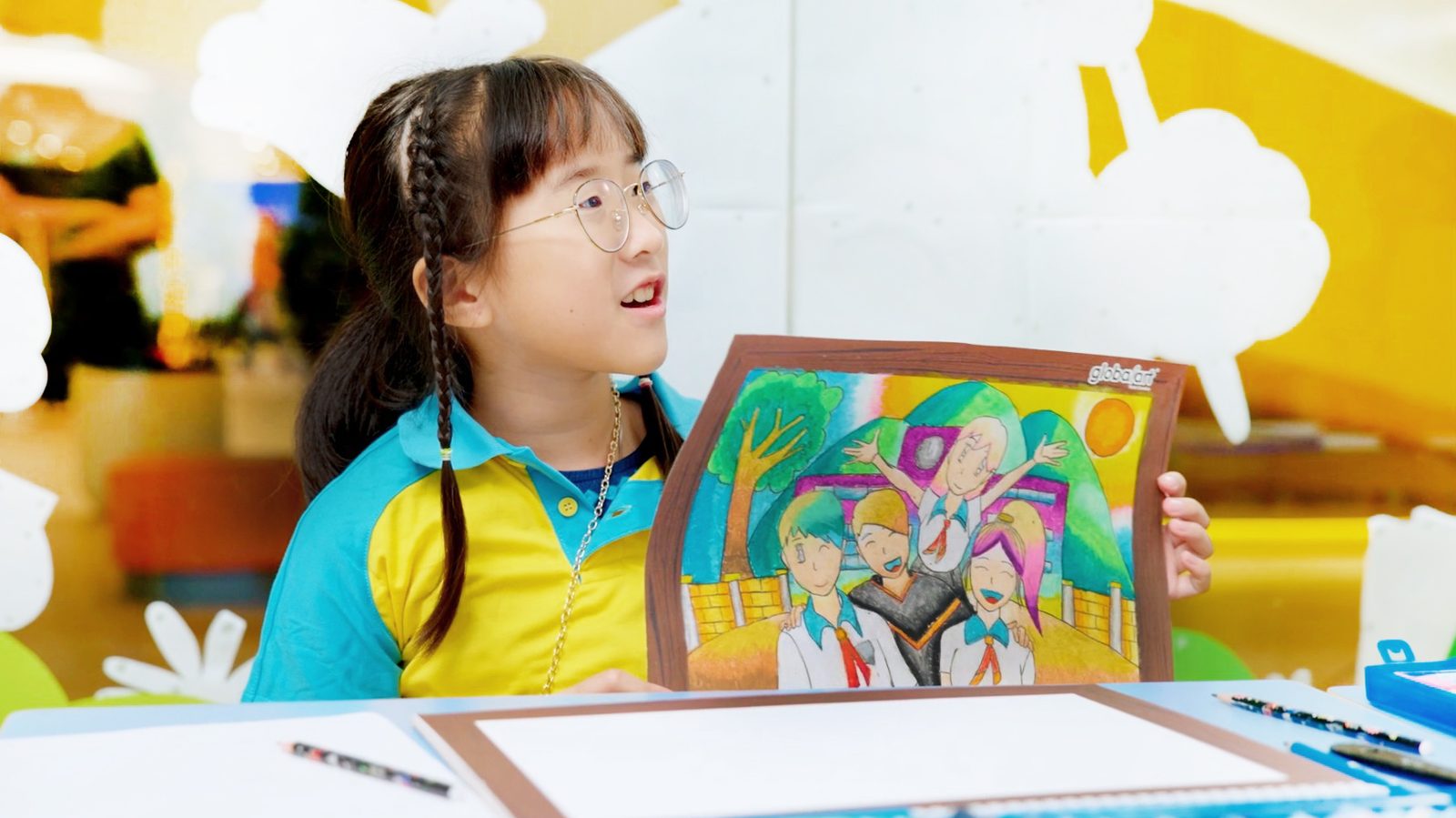 Global Art Central Ladprao classroom — small group of 6 students per teacher